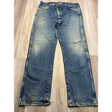 Load image into Gallery viewer, Mens Wrangler Jeans Stonewash Distressed Relaxed Fit Workwear Skater 38x32 Vtg