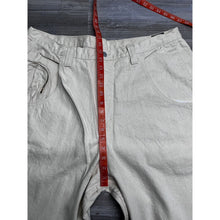 Load image into Gallery viewer, Vtg Tommy Hilfiger Jeans Super Baggy Off White Zip Pocket Utility Skater Size 40