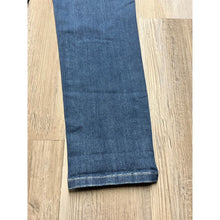 Load image into Gallery viewer, Womens LL Bean Faded Indigo Denim Jeans Stretch Size 12 Petite Dark Wash Tapered