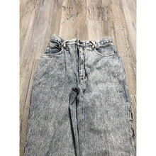 Load image into Gallery viewer, Vintage Fredericks of Hollywood Lace Up Leg Jeans High Rise 9 Acid Wash Pleated