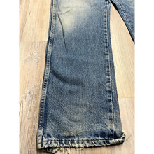 Load image into Gallery viewer, Mens Wrangler Jeans Stonewash Distressed Relaxed Fit Workwear Skater 38x32 Vtg