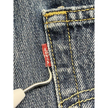 Load image into Gallery viewer, Vintage Levis 501xx Denim Jeans Y2K 90s Button Fly Mens 36x34 Stonewash Whiskers